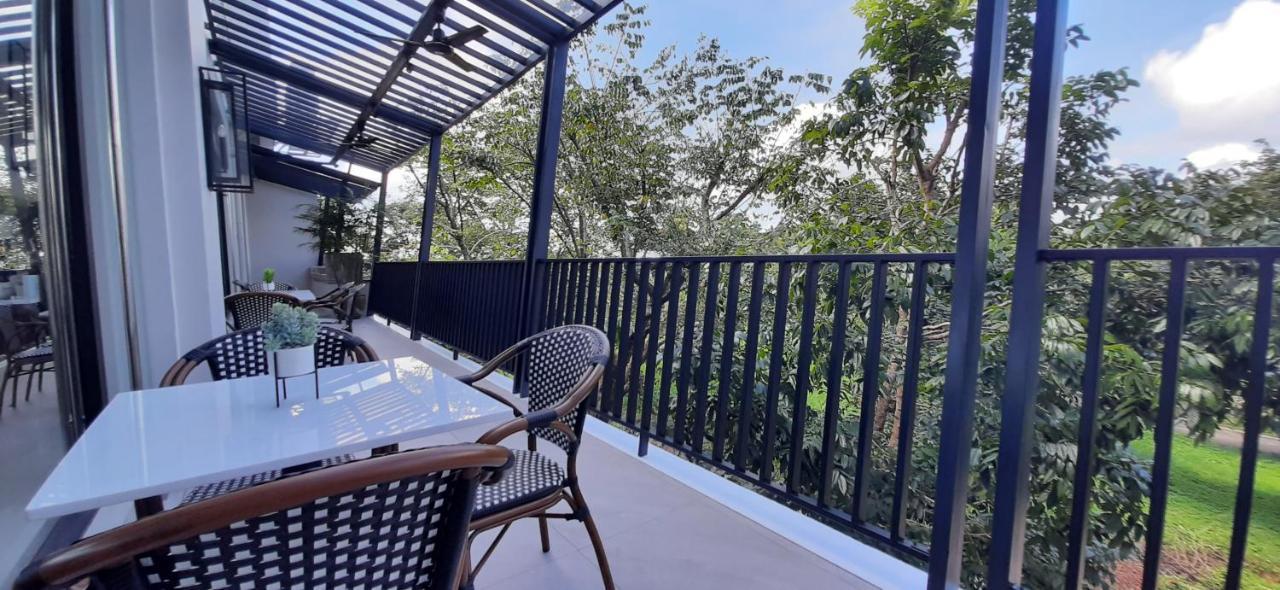 Girasol Tagaytay Bed & Breakfast Tagaytay City Exterior photo